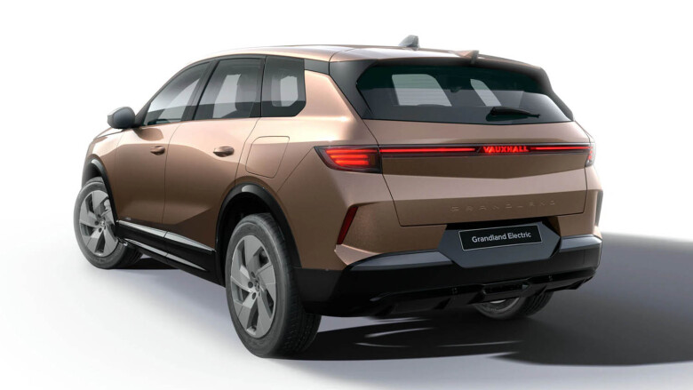 Vauxhall Grandland 170kW Design 97kWh 5dr Auto Electric Hatchback